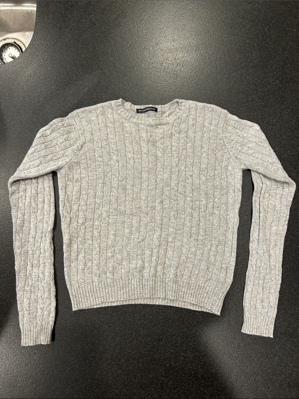 Brandy Melville Classic Cable-Knit Crewneck Sweater - Gray
